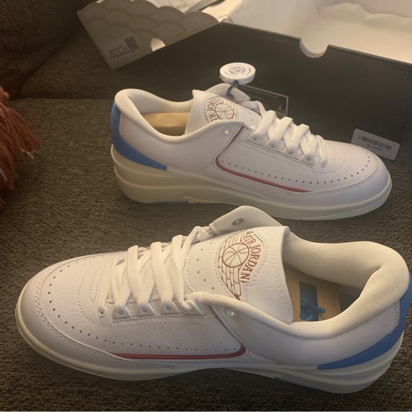 Air Jordan 2 retro Unc to Chicago - Picture 9 of 9
